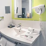 ホテル Mercure Centre Porte Du Luxembourg ティオンヴィル
