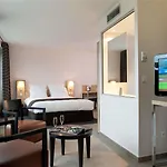 Mercure Centre Porte Du Luxembourg 4*