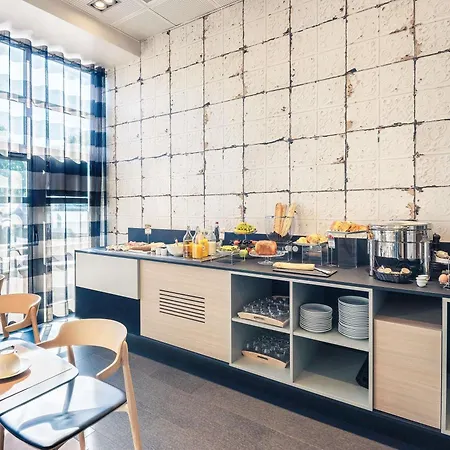 Mercure Centre Porte Du Luxembourg 泰昂维