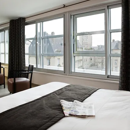 Mercure Centre Porte Du Luxembourg Hotel 4*