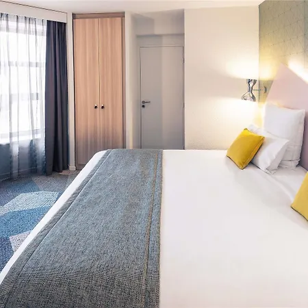 Mercure Centre Porte Du Luxembourg Hotel 4*