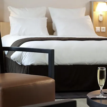 Hotel Mercure Centre Porte Du Luxembourg 4*