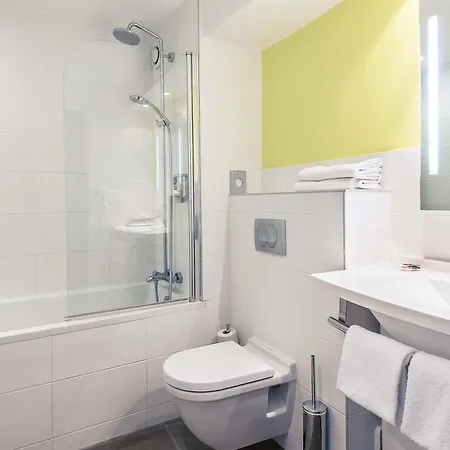 Mercure Centre Porte Du Luxembourg 4*