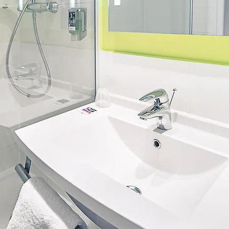 Mercure Centre Porte Du Luxembourg 4*