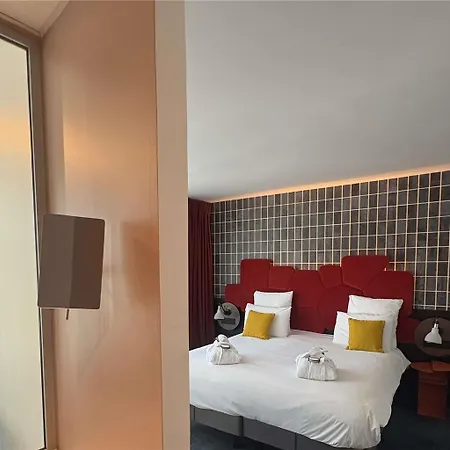 Mercure Centre Porte Du Luxembourg Hotel 4*