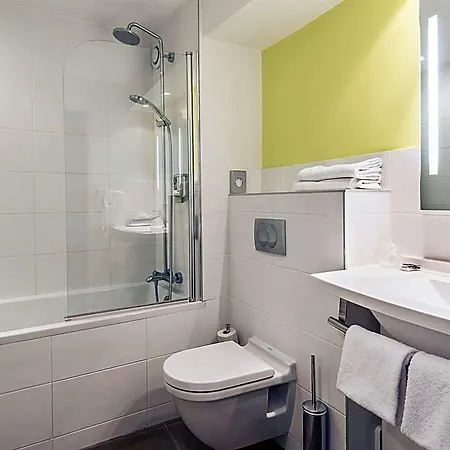 Mercure Centre Porte Du Luxembourg Hotel 4*