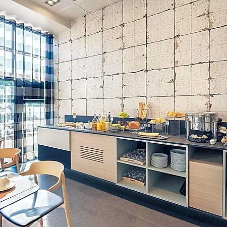 Mercure Centre Porte Du Luxembourg Hotel 4*