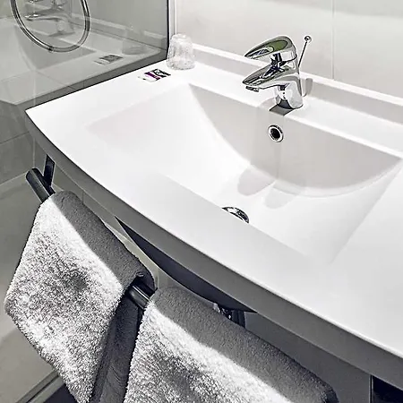 Mercure Centre Porte Du Luxembourg 酒店 4*