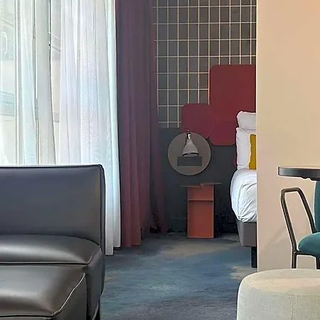 Mercure Centre Porte Du Luxembourg Otel 4*