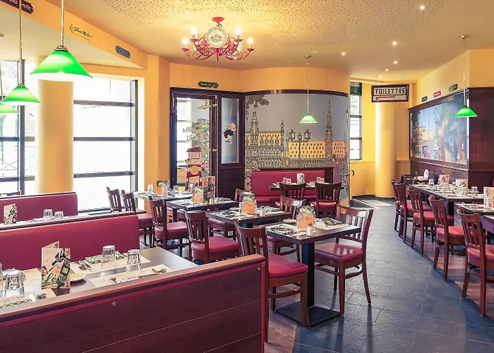 Hotel Mercure Centre Porte Du Luxembourg 4*