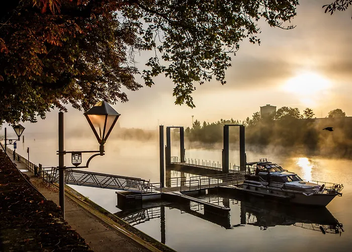 Mercure Centre Porte Du Luxembourg 4*