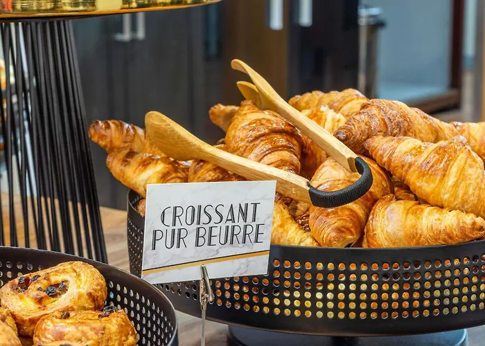 Mercure Centre Porte Du Luxembourg 4*