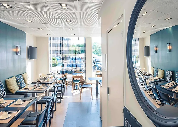 Mercure Centre Porte Du Luxembourg 4*