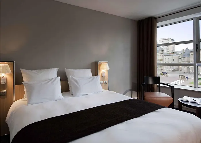 Mercure Centre Porte Du Luxembourg Hotel 4*