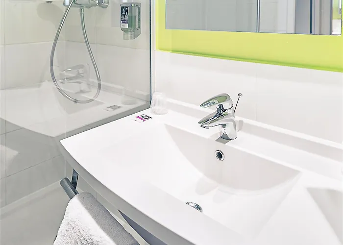 Mercure Centre Porte Du Luxembourg Hotel 4*